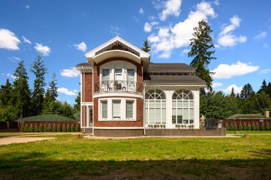 Дом, ВИК к/п (Кузнецово), 861 кв.м