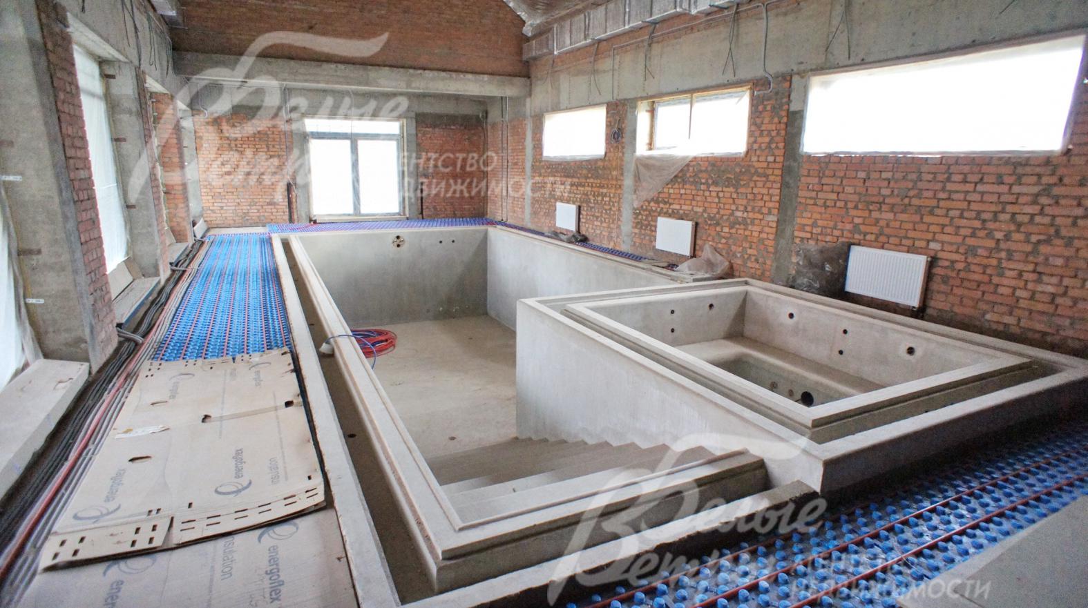 Помещение бассейна 100 кв.м