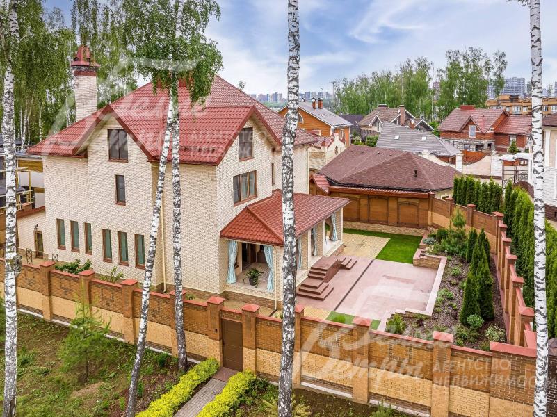 Ухоженный участок площадью 11.6 соток с ландшафтом