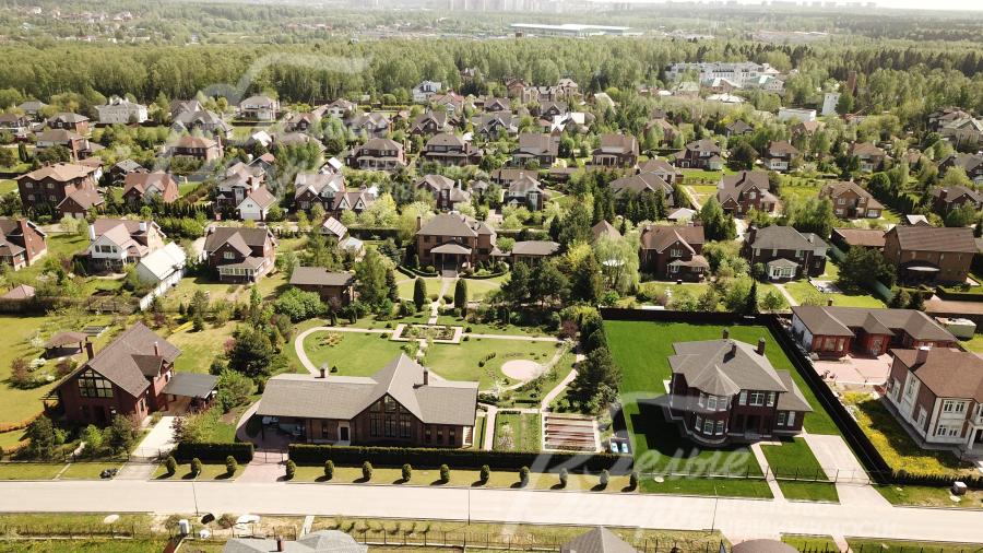 Вид на поселок Ильичевка