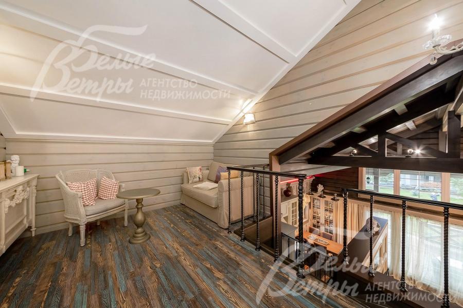 Холл-галерея