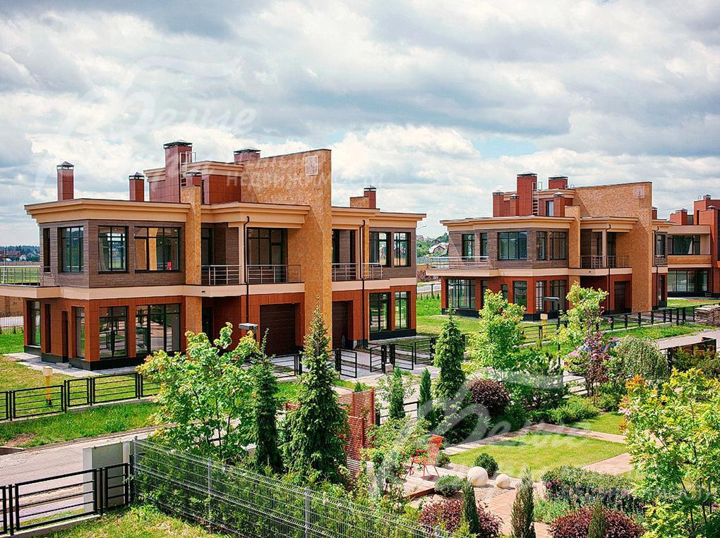 Территория коттеджного поселка находится под охраной