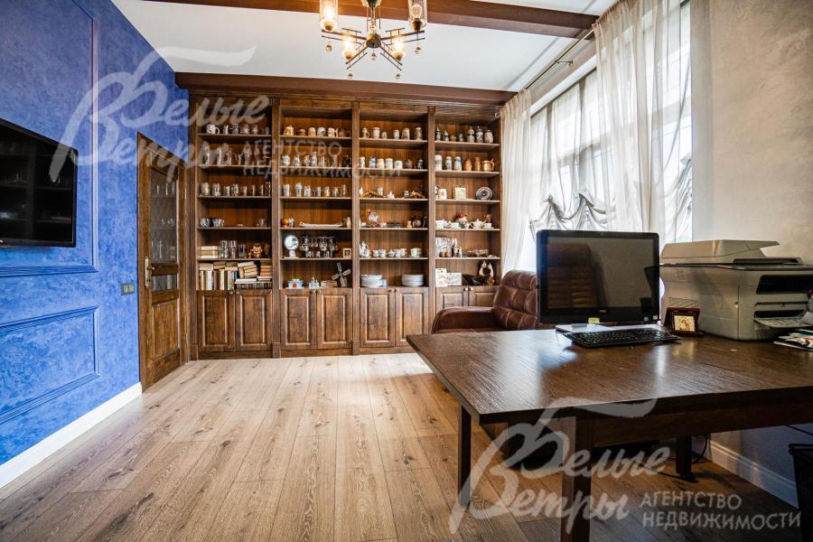 Мебель из массива ценных пород дерева