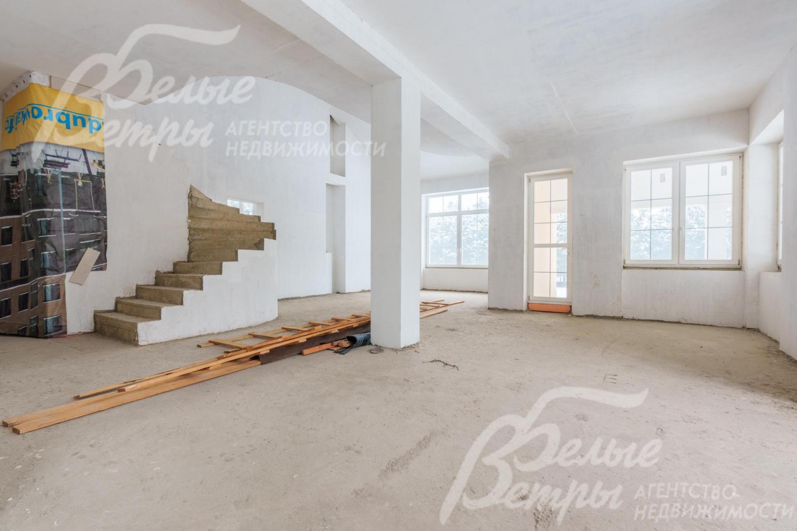 Стены оштукатурены