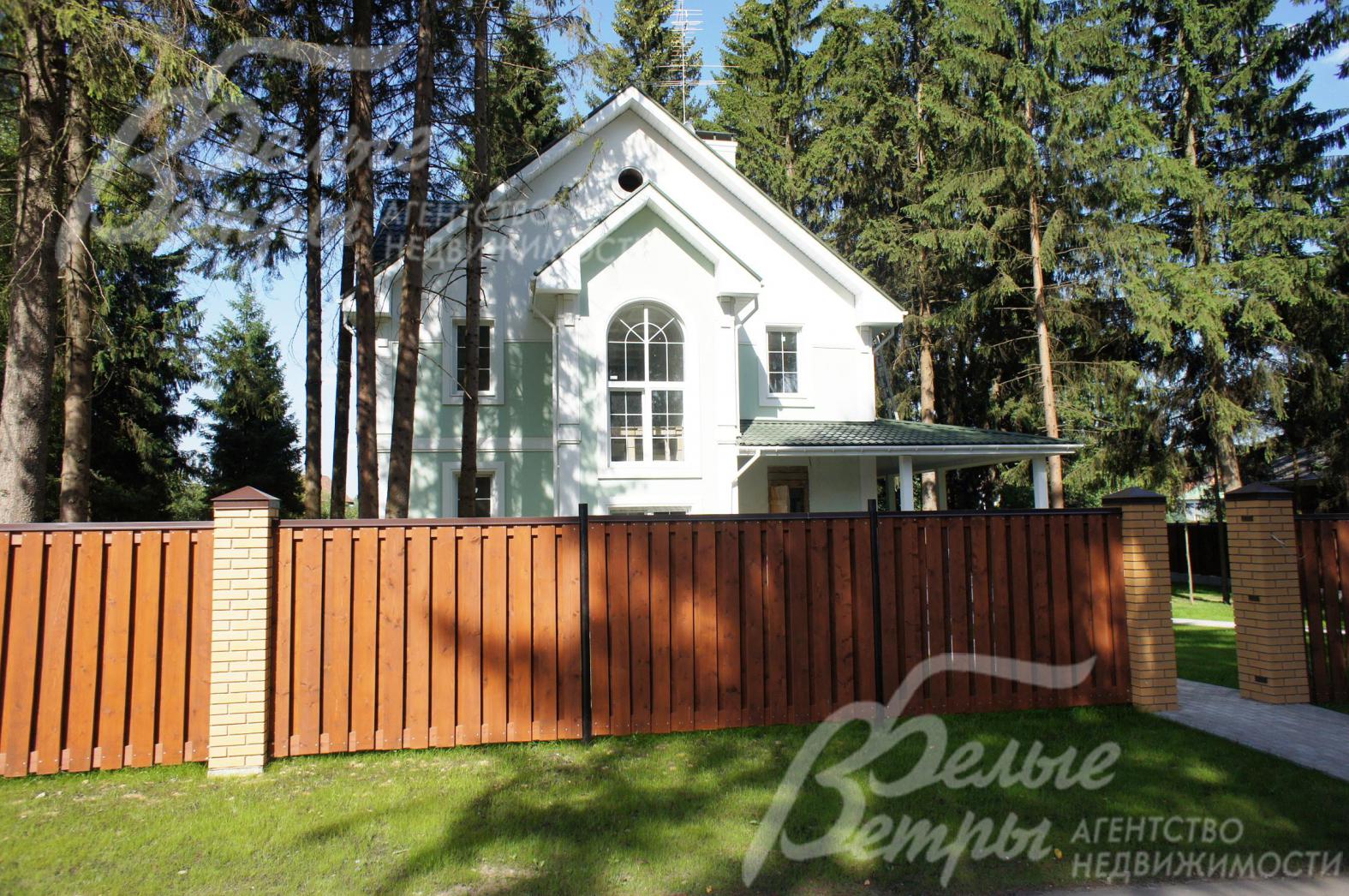 Дом на лесном участке на Киевском шоссе