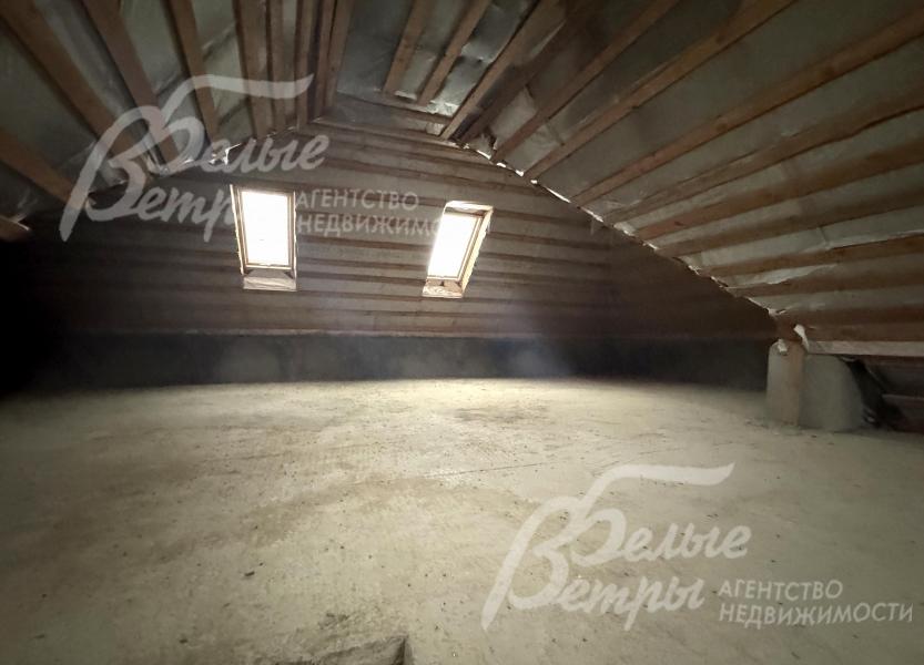 Высота полоков на мансардном этаже - до 3 м