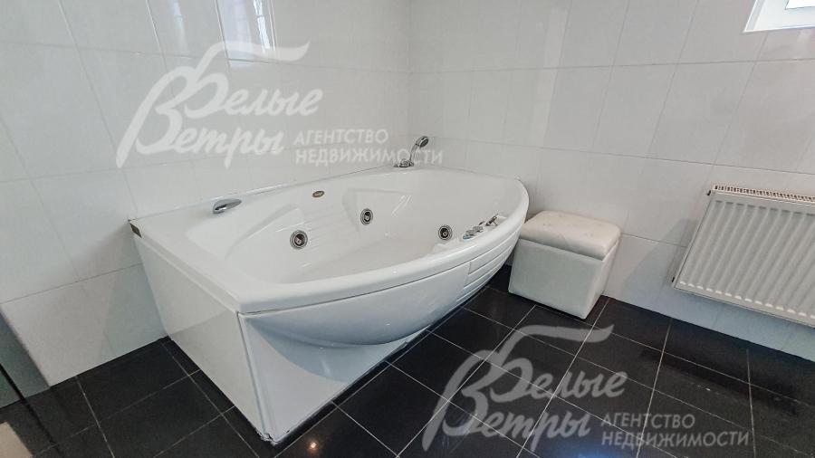 Ванна бренда Jacuzzi