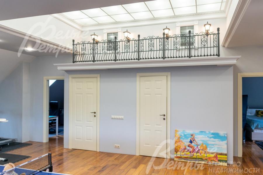 Спальня на мансардном этаже