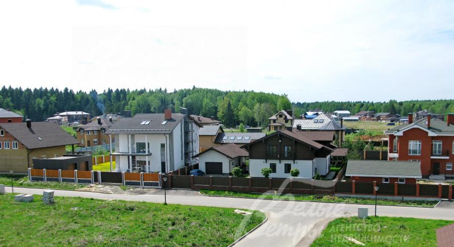 Сформированный коттеджный поселок Природный Парк 
Каменка