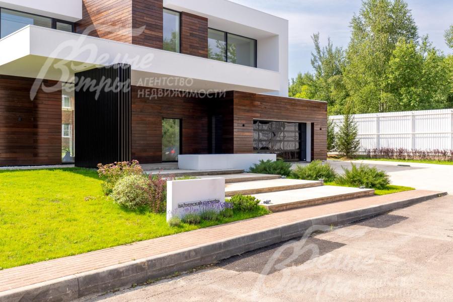 Дом воплощает безупречную концепцию роскошной жизни в гармонии с природой