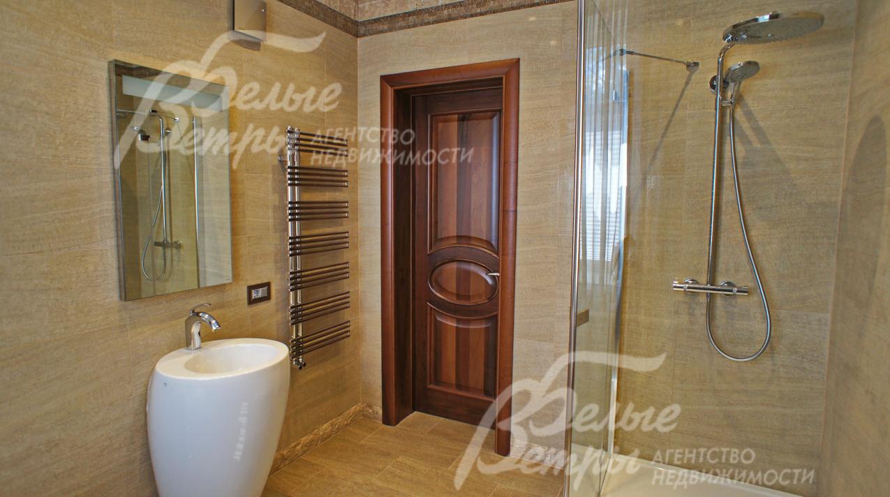 Двери массив красного дерева (Италия)