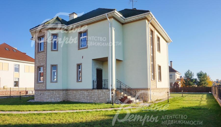 Двухуровневый дом с террасой