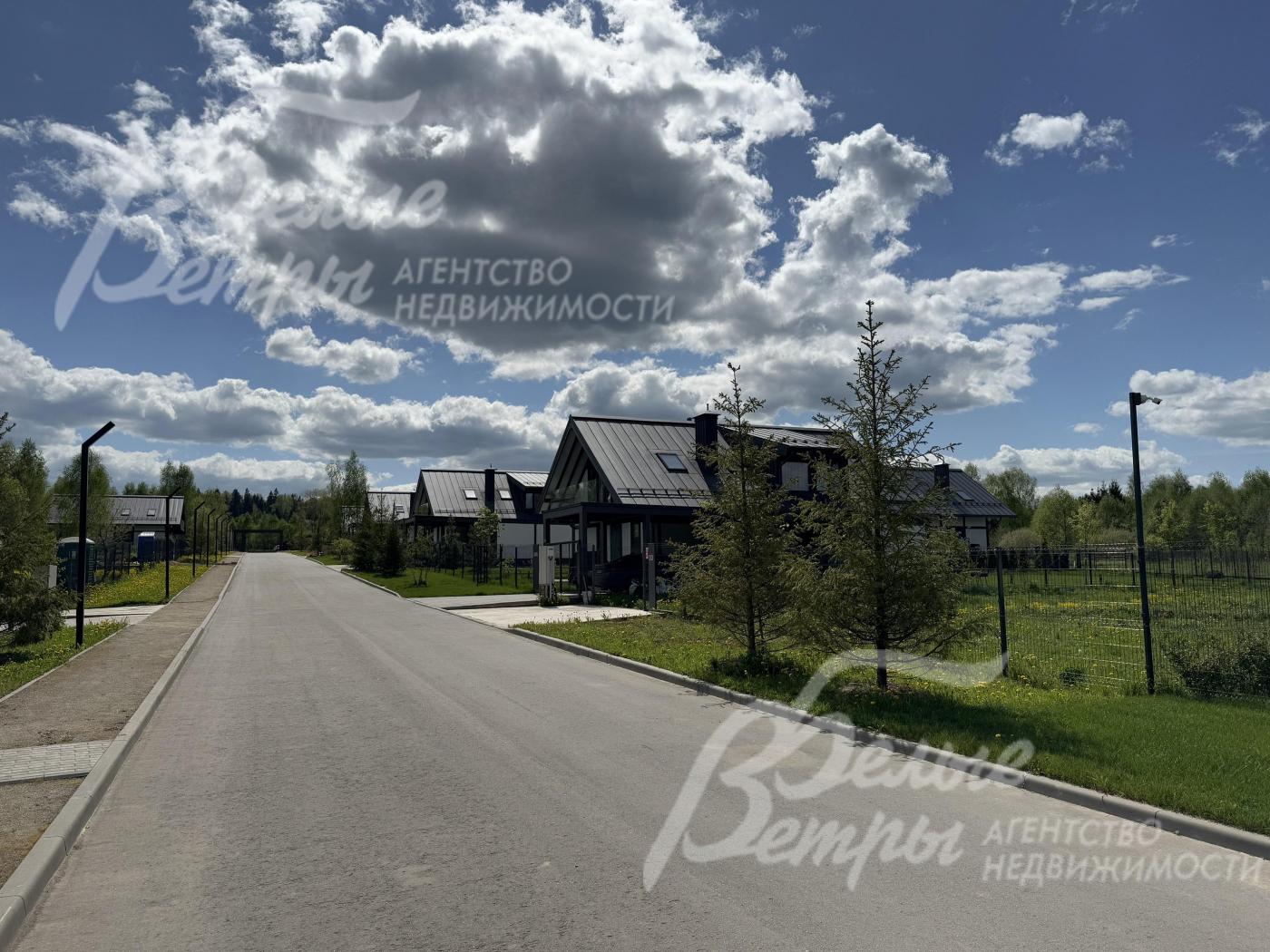 Камерный коттеджный посёлок: в нём 25 домов