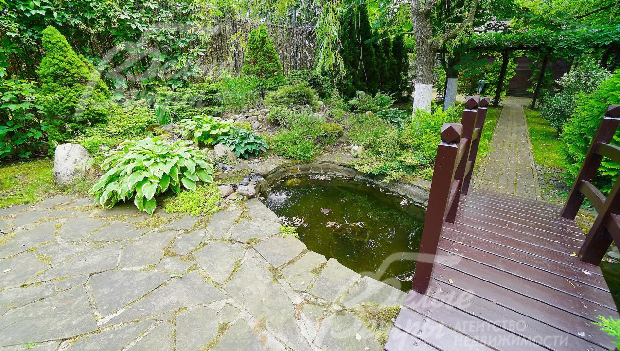 альпинарий с искусственным водопадом, минипрудом и мостиком