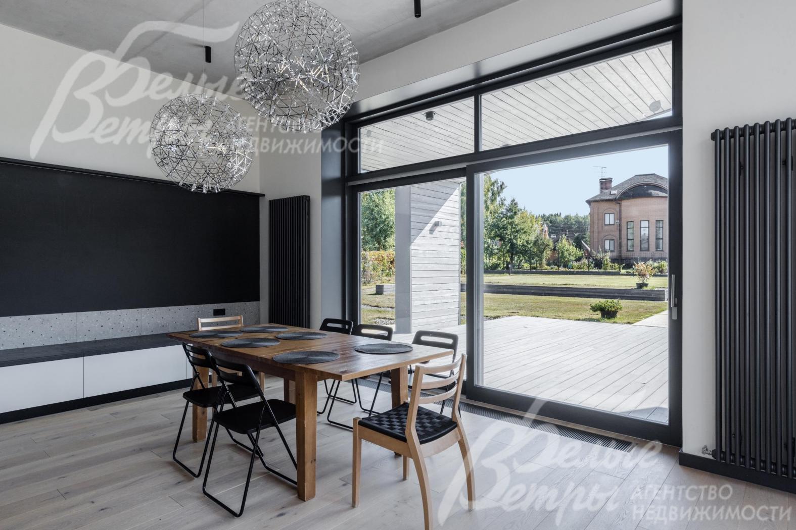 Обеденный гарнитур на 6-8 персон