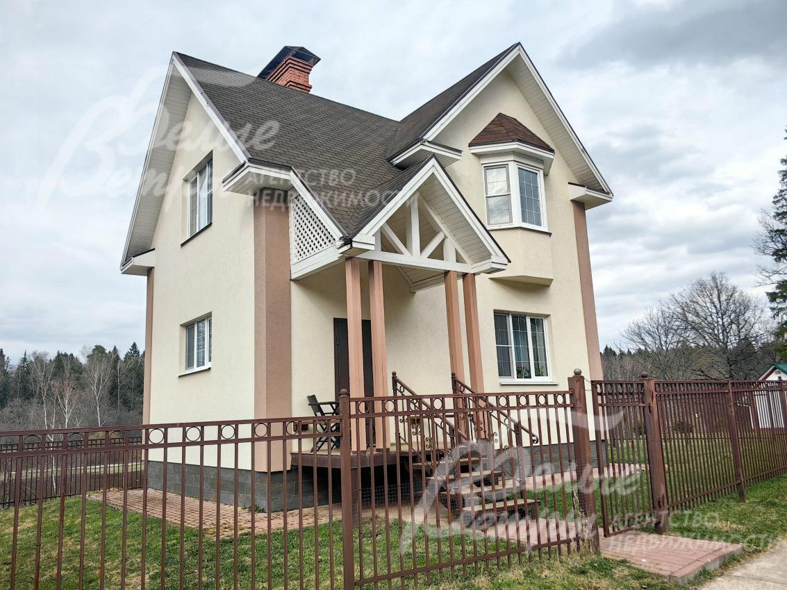 Компактный дом 118 кв.м на участке 8 соток