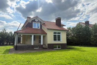 Дом, Величъ (д. Супонево ), 513 кв.м