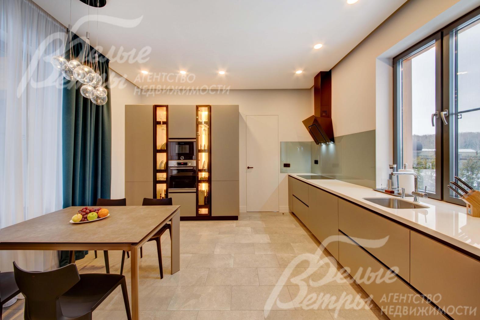 кухня гостевого дома