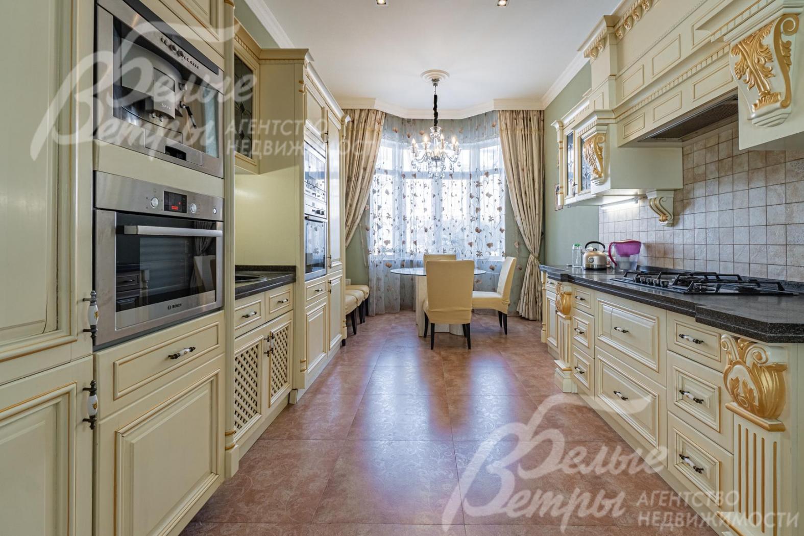 Кухня 19 кв.м