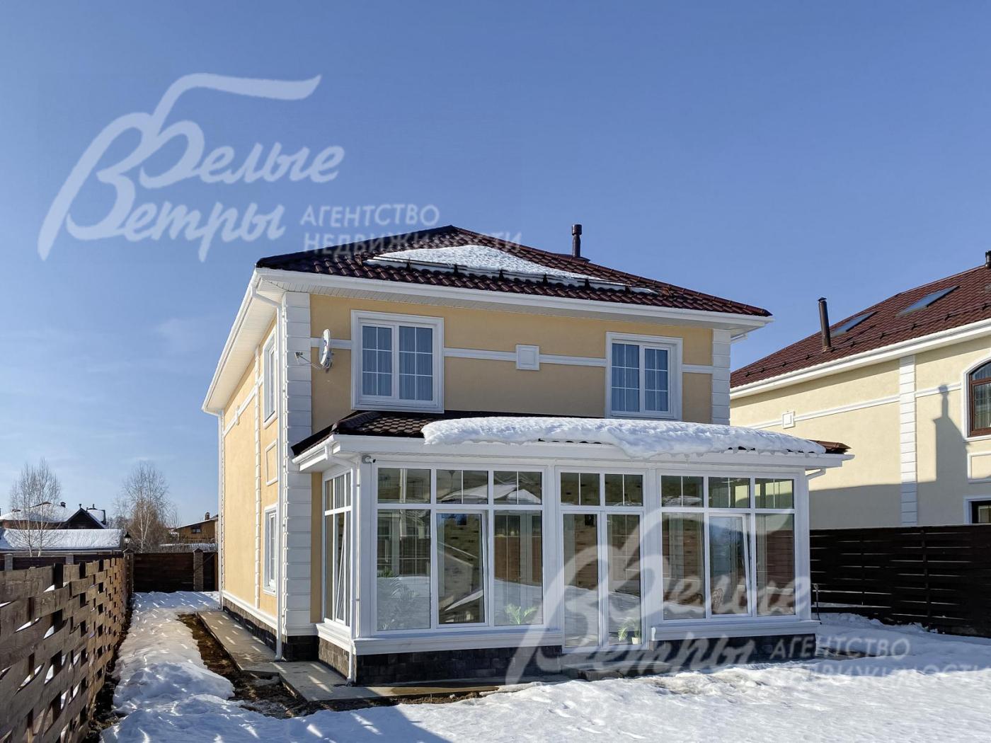 Новый коттедж под ключ на участке площадью 8 соток в охраняемом коттеджном поселке с центральными коммуникациями