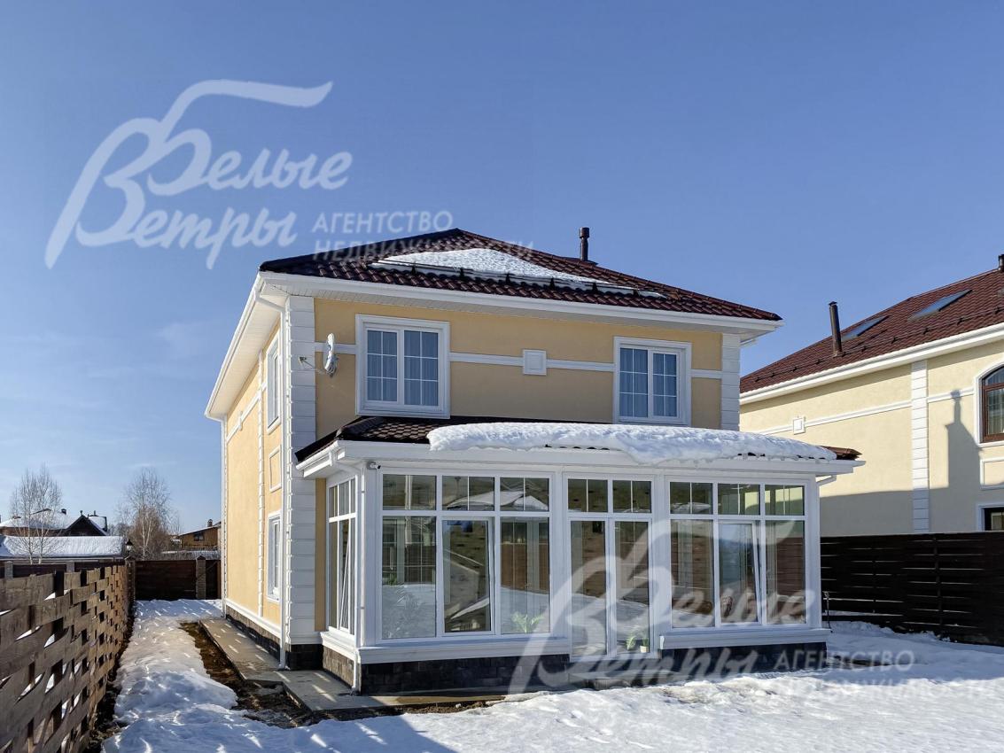 Новый коттедж под ключ на участке площадью 8 соток в охраняемом коттеджном поселке с центральными коммуникациями