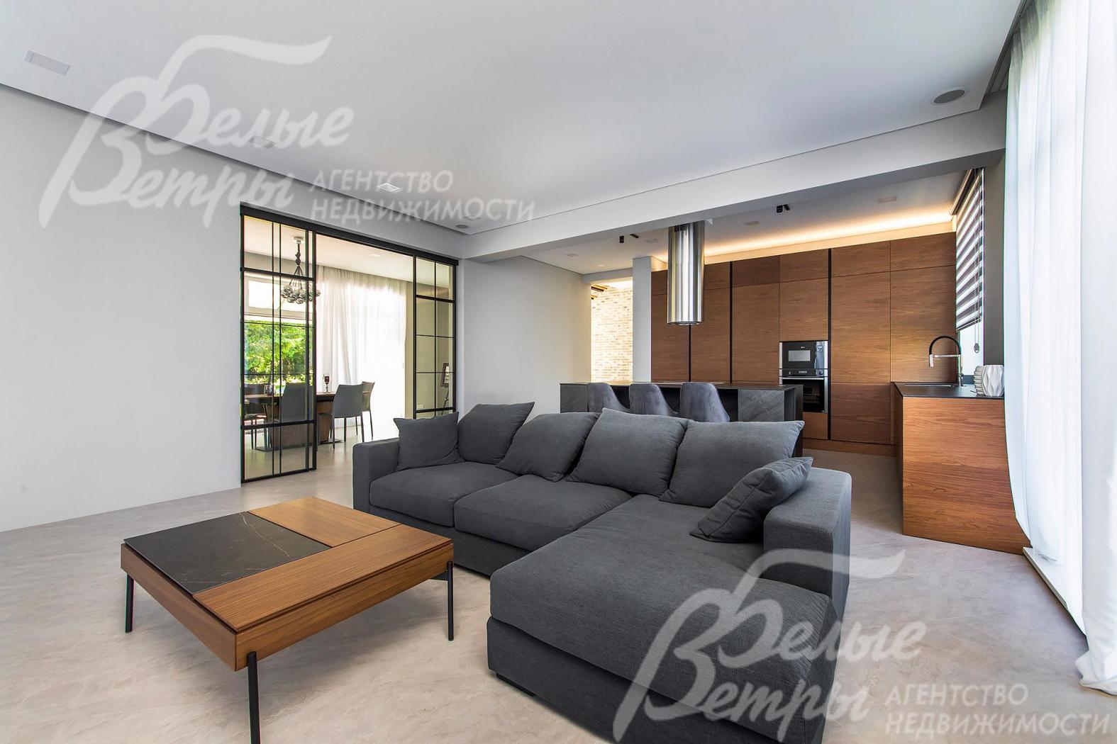 Современный дом под ключ площадью 320 кв.м в коттеджном поселке Лесной пейзаж