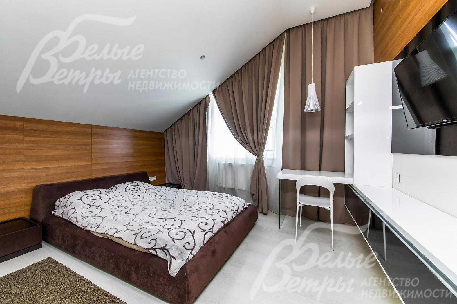 В доме 4 спальни