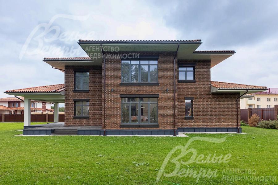 Дом на участке 25 соток			
