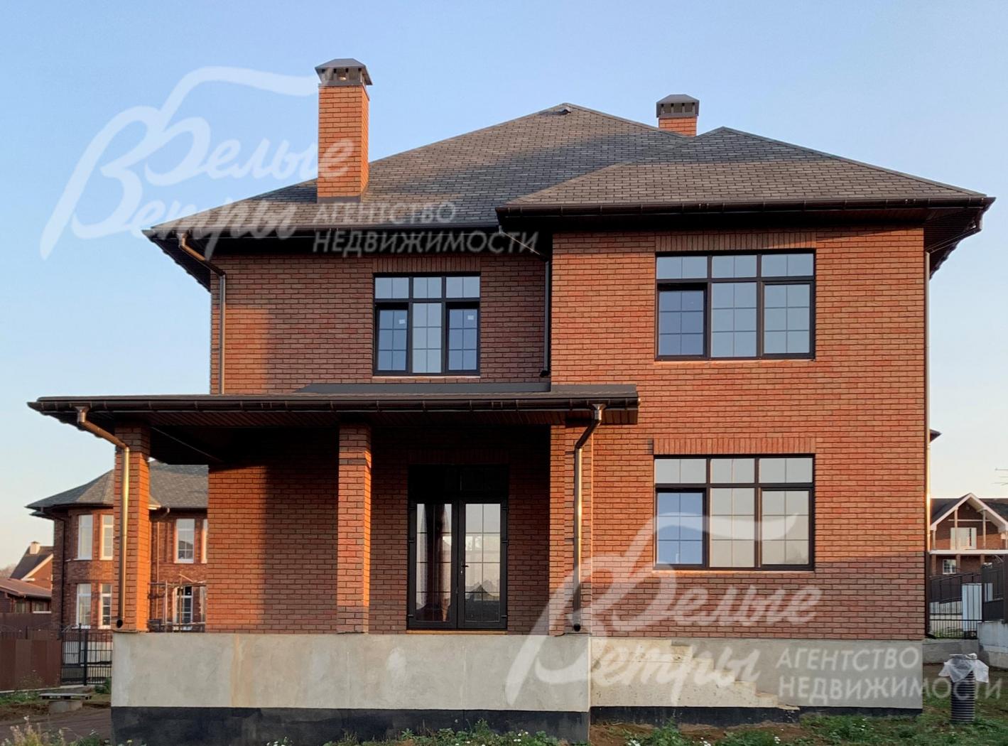 Большая крытая терраса 25 кв.м с выходом из кухни