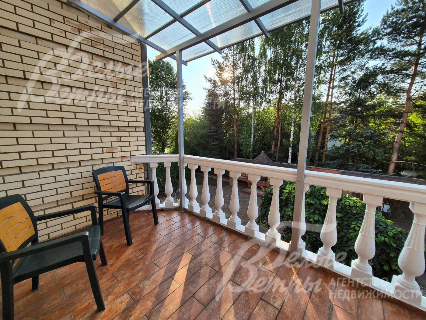 Терраса с выходом из столовой