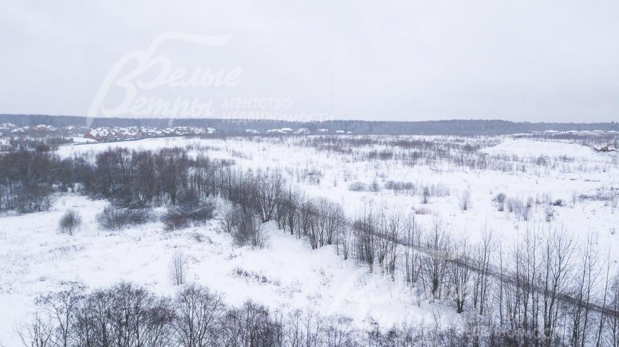 Просторный участок 15,32 соток у берега реки в камерном коттеджном посёлке с великолепной транспортной доступностью