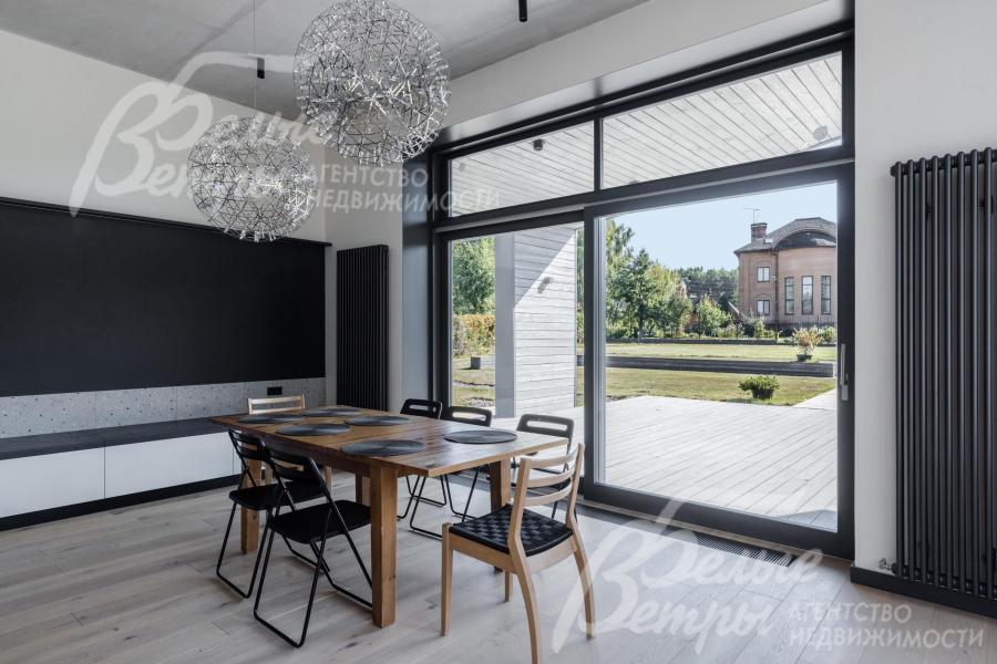 Обеденный гарнитур на 6-8 персон