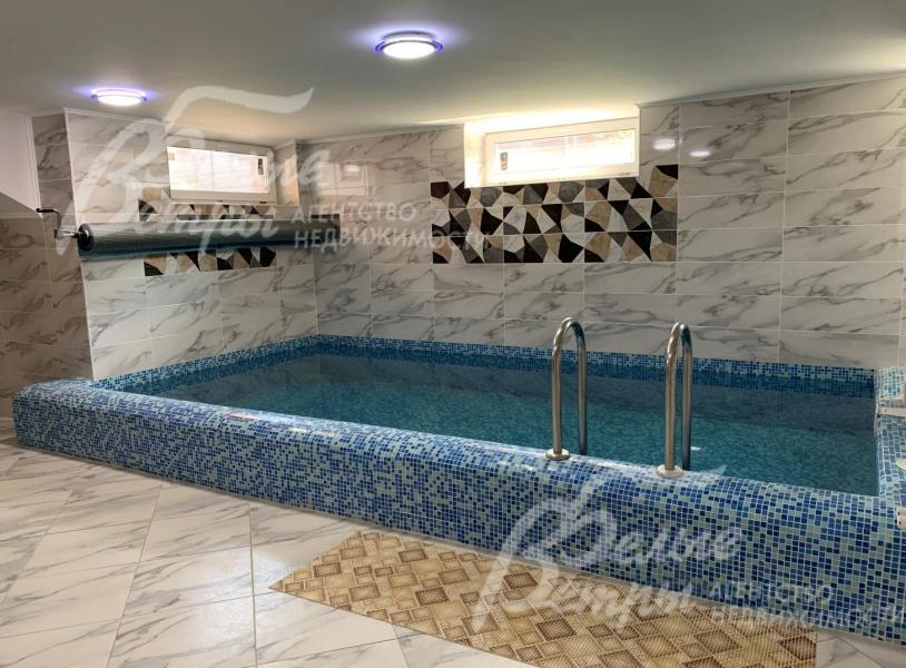 Скиммерный бассейн 2.6х5м глубиной 1.5 м