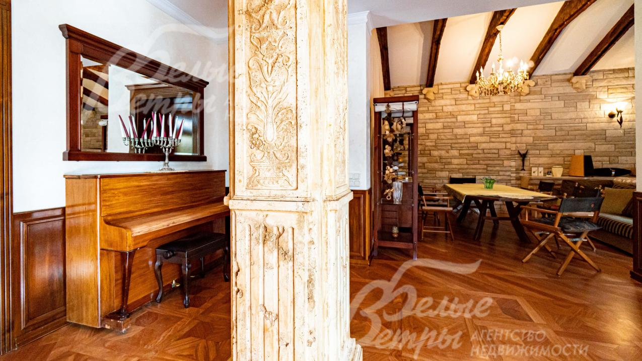 Дизайн колонны от Тотана Кузембаева 