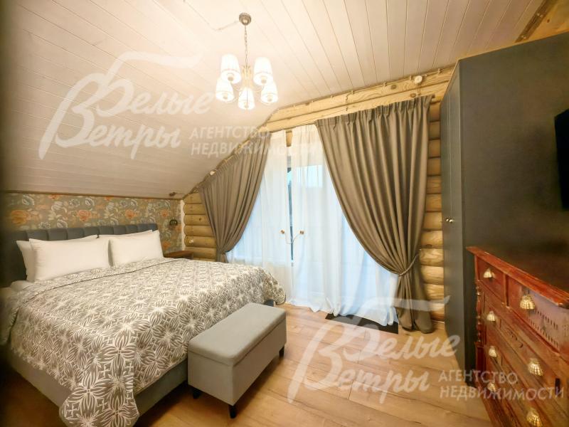 Еще одна спальня в основном доме