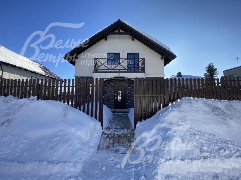 Фасад выполнен из термопанелей с клинкерной плиткой и штукатурка 