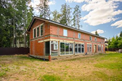 Дом, ВИК к/п (Кузнецово), 415&nbsp;кв.м