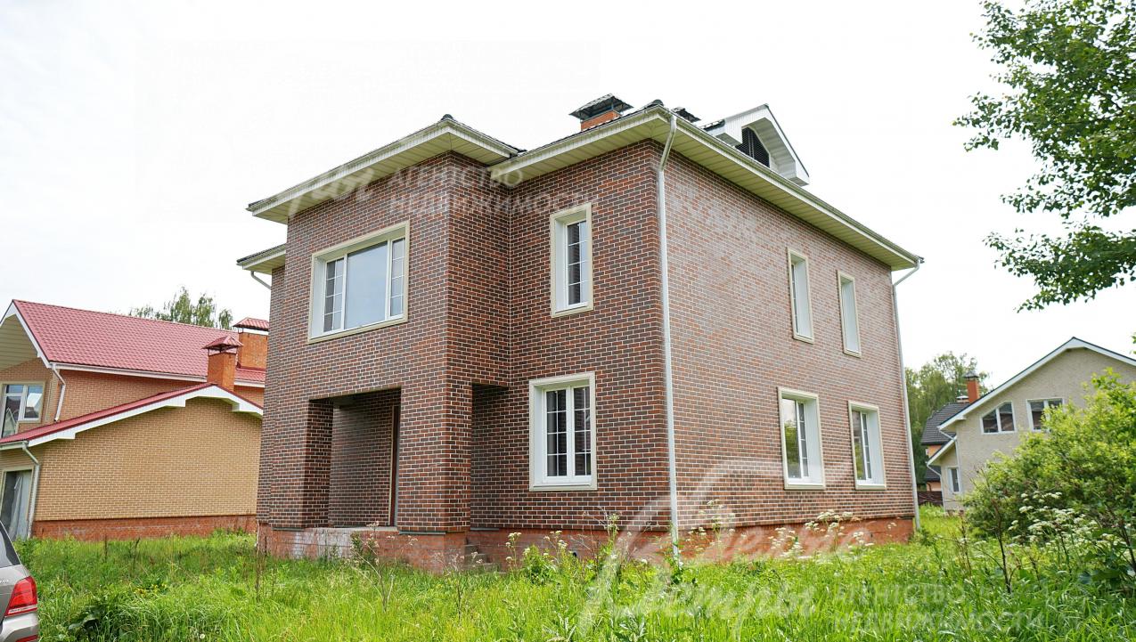 Дом 303 кв.м со свободной планировкой в КП Витязь