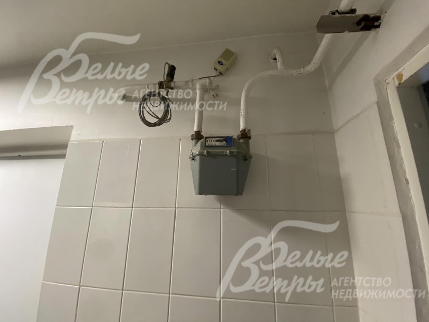 Установлены газовые и водные счетчики