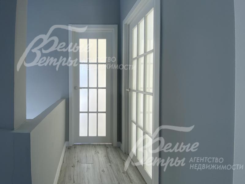 Холл 2-го этажа