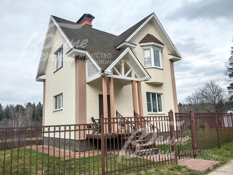 Компактный дом 118 кв.м на участке 8 соток