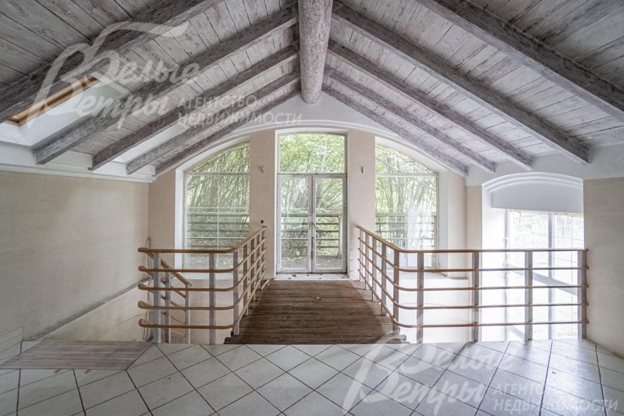 Выход на балкон