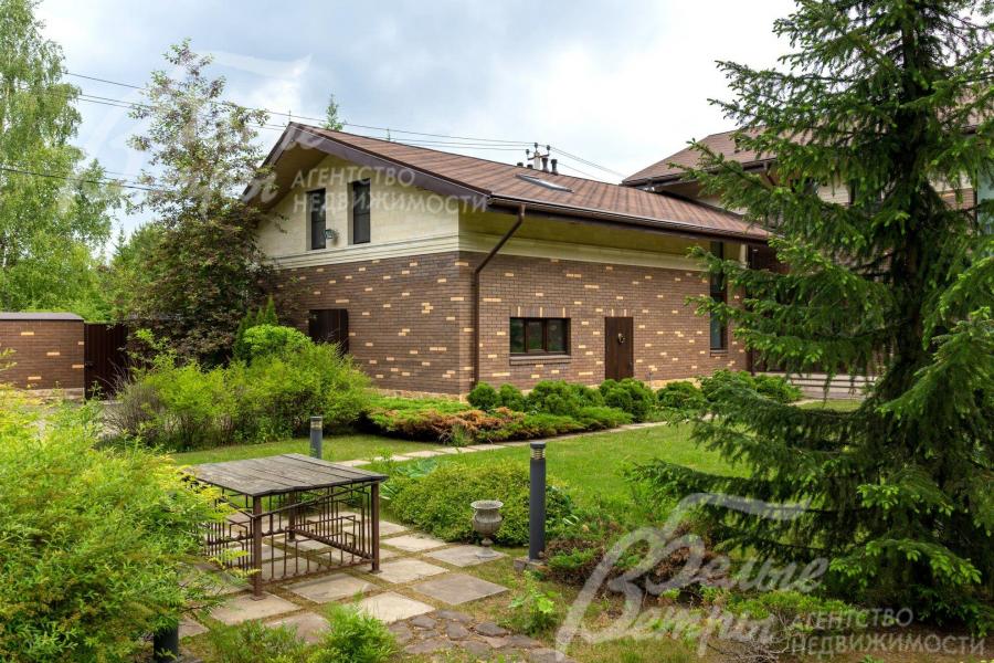 Созданы места для отдыха и уединения. 