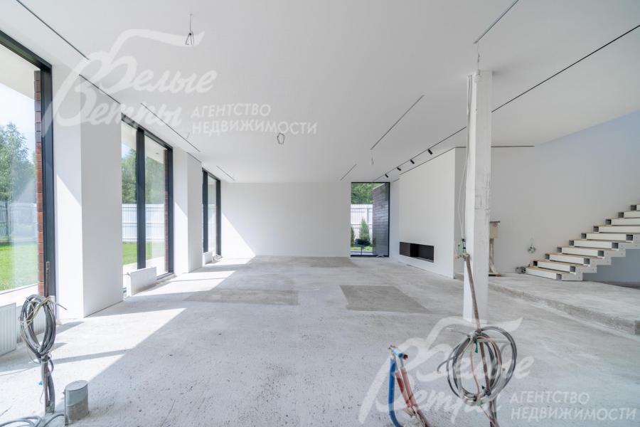 Дом - под чистовую отделку (white box)