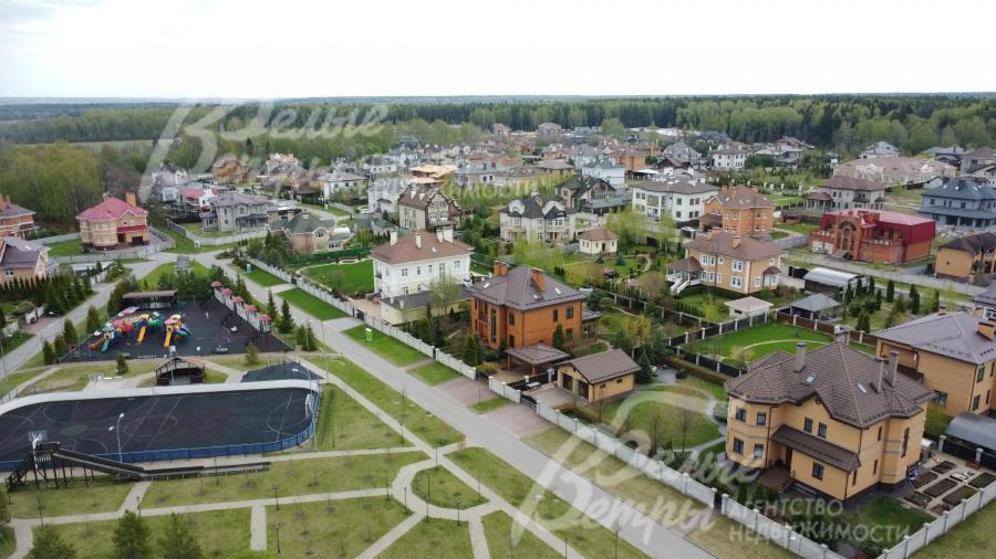 Спортивные площадки в поселке Чистые Ключи