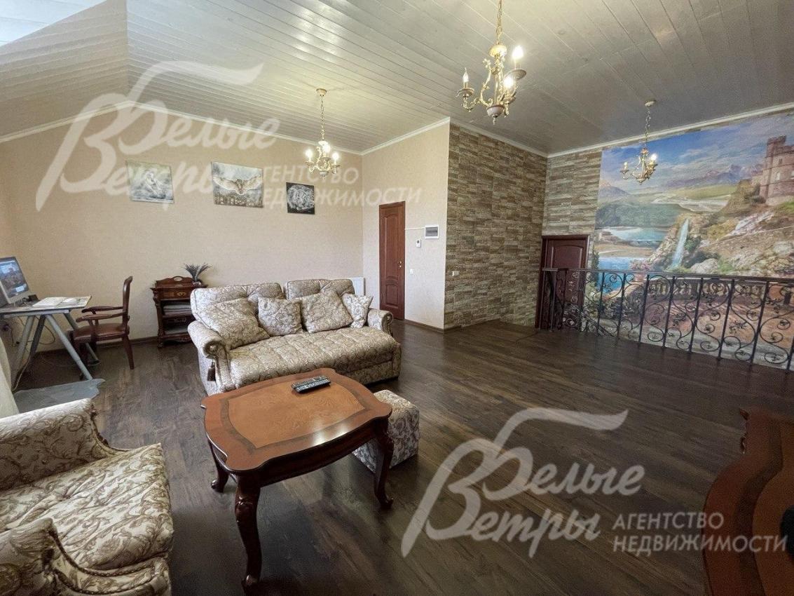 Зона гостиной на 2ом этаже