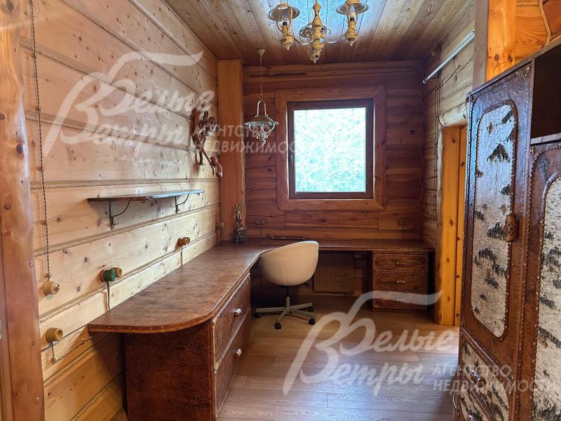 Кабинет при спальне 