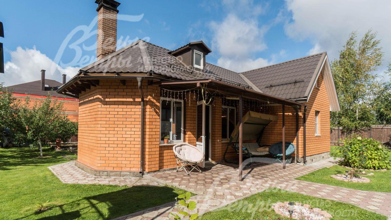 Закрытая беседка