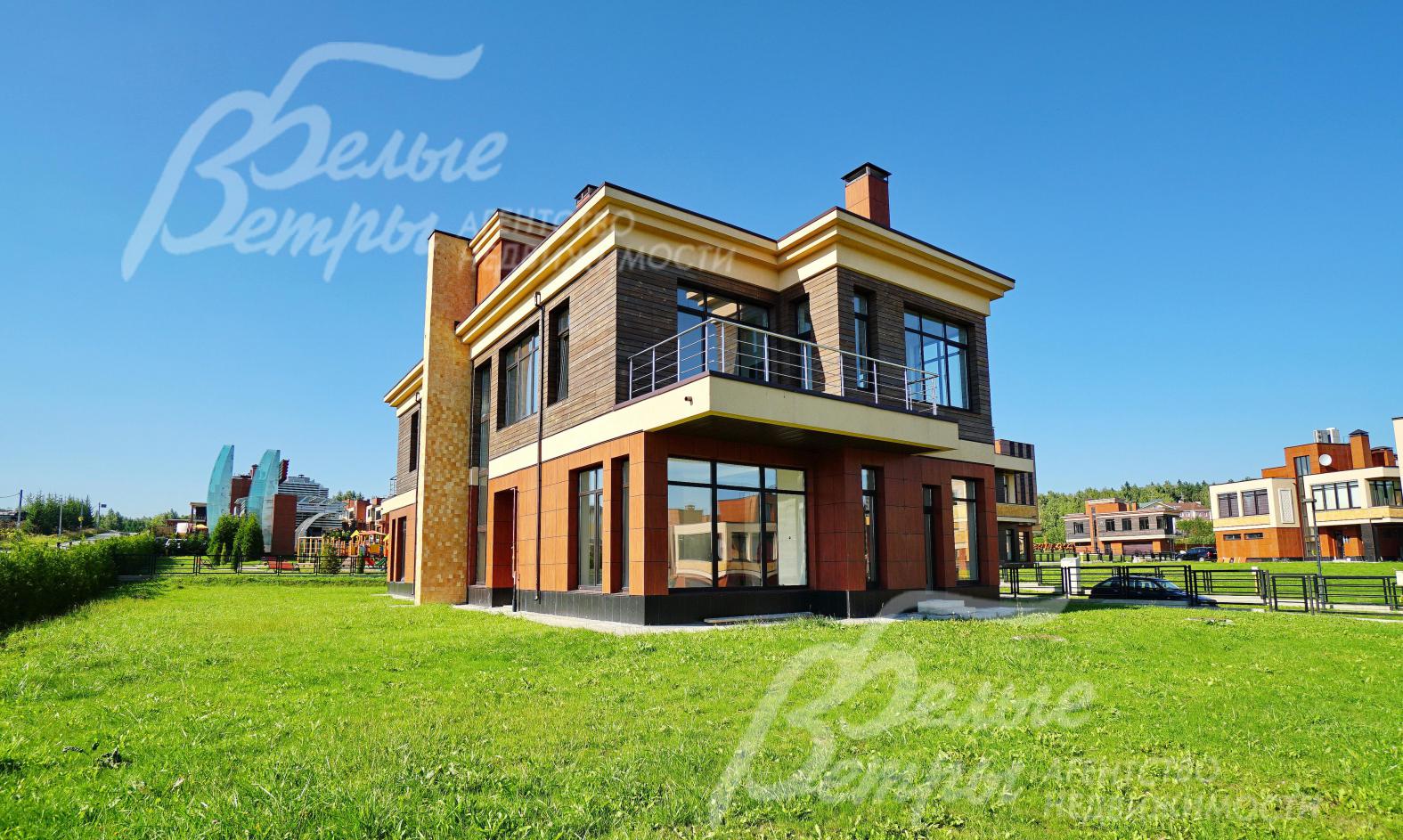 Участок выровнен, организован газон, дренаж и ливневая канализация