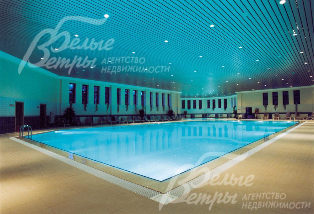 Бассейн в санатории